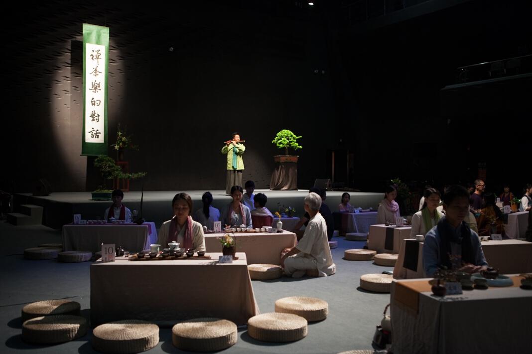【“城与园同呼吸”系列故事十二:一叶一水皆生活 越慢越有益】